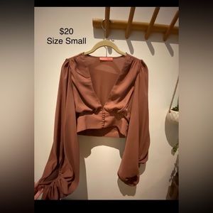 Shirt- flowy sleeves